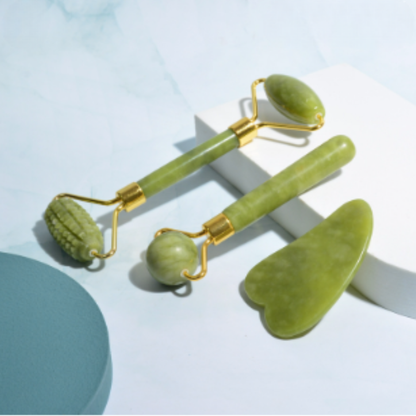 Set de masaje facial de jade (3 piezas) | Rodillo, gua sha y masajeador
