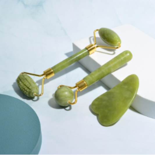 Set de masaje facial de jade (3 piezas) | Rodillo, gua sha y masajeador
